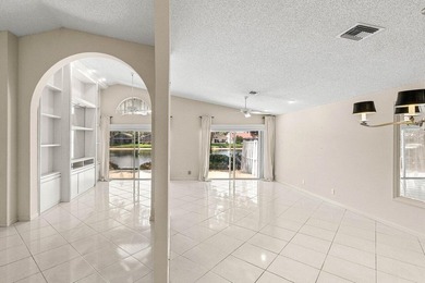 Welcome to this charming 3-bedroom, 2-bathroom single-family - photo 12