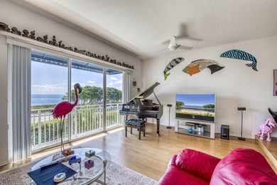 Just steps from Jupiter Beach, this 4-bedroom, 4-bathroom - photo 4
