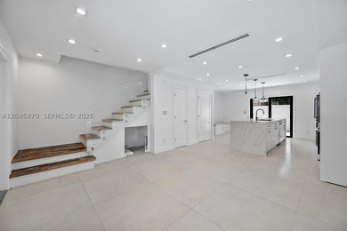 Just fully renovated and ready for its new owners, this - photo 3