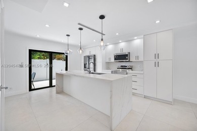 Just fully renovated and ready for its new owners, this - photo 6