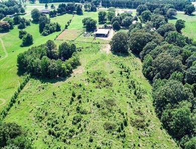 This property is on the south side of Batesville inside city - photo 15