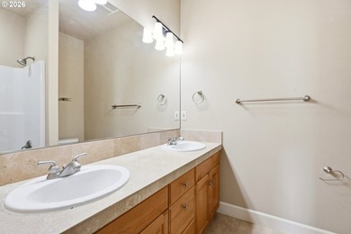 Nestled in one of Washougal's most sought-after estate - photo 21