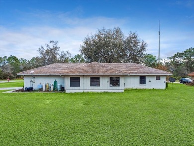 Under contract-accepting backup offers. Beautiful 3-bedroom - photo 23
