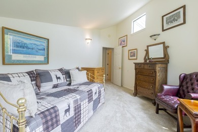 Very private small subdivision- homes aren't available for sale - photo 27