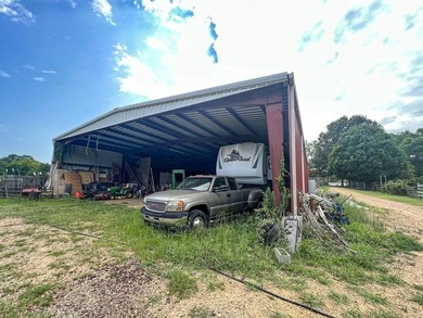 This property is on the south side of Batesville inside city - photo 36