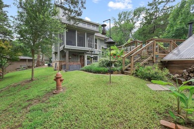 Discover a one-of-a-kind Lake Texoma retreat in the desirable - photo 38