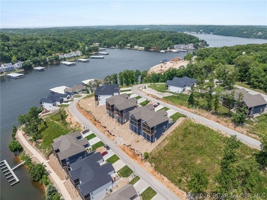 Experience the ultimate lake lifestyle at this stunning - photo 42