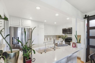 Bright, updated 1,240 sq ft end-unit condo in Cribari Village at - photo 7