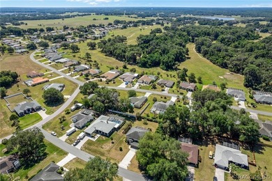 Nestled on a quiet cul-de-sac, this original-owner, custom-built - photo 48