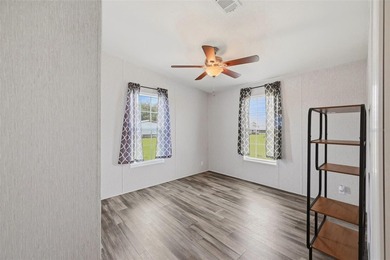 One of the largest floor plans in Broadmore Park! Offering 2,016 - photo 24