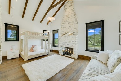 Welcome to a rare blend of bold Texas beauty & modern luxury - photo 29