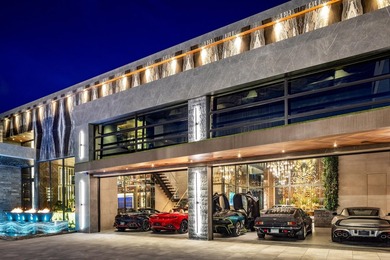 Welcome to Villa Skyfall by Aldo Stark - an iconic residential - photo 9