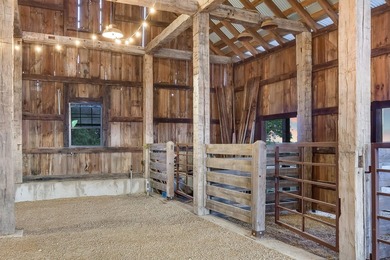 Welcome to a rare blend of bold Texas beauty & modern luxury - photo 39