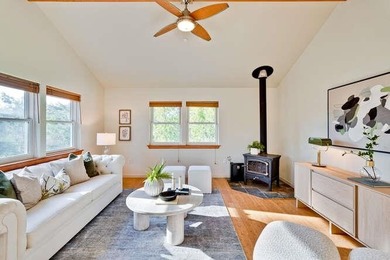 A true hidden gem built in 2005, this turnkey home combines - photo 5