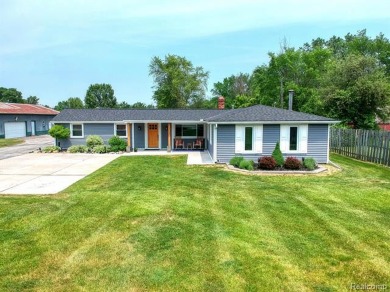 Lake Saint Clair Home Sale Pending in Chesterfield Michigan