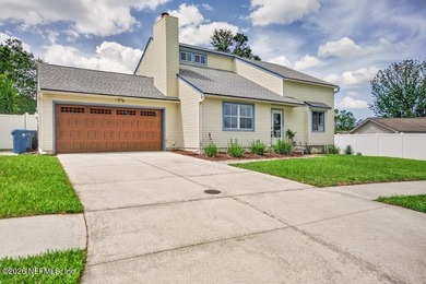 Open House everyday, call us for time! Beautifully updated home - photo 2