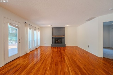 Looking for space, updates, and a location that makes everyday - photo 12