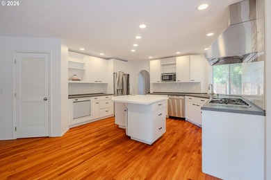 Looking for space, updates, and a location that makes everyday - photo 14