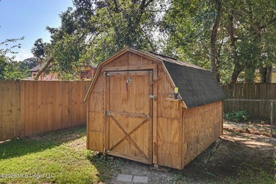 Pristine and move-in ready in the heart of Long Beach! Pride of - photo 23