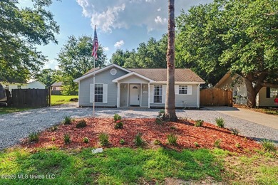 Pristine and move-in ready in the heart of Long Beach! Pride of - photo 25