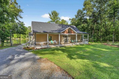 Lake Home For Sale in Eatonton, Georgia