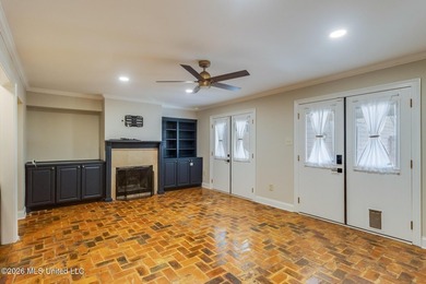 Well-maintained 2-bedroom, 1.5-bath condo offering comfort - photo 4