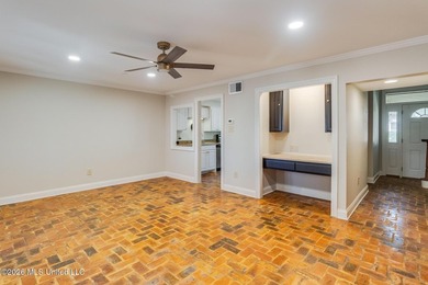 Well-maintained 2-bedroom, 1.5-bath condo offering comfort - photo 5