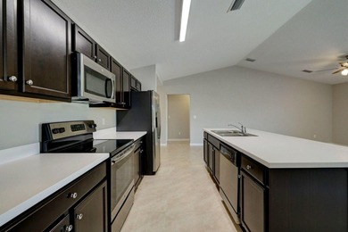 THE POPULAR BILTMORE MODEL BUILT BY AWARD WINNING SYNERGY HOMES - photo 7