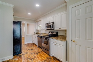 Well-maintained 2-bedroom, 1.5-bath condo offering comfort - photo 9