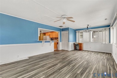 Renovated 4 Bedroom cottage in Rappahannock River Estates! Only - photo 14