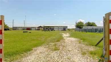 Perfect location for your business with high traffic counts - photo 16