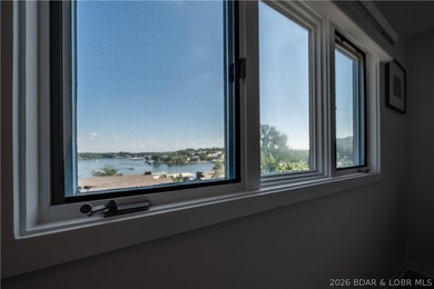Welcome to your ideal Lake of the Ozarks retreat, where - photo 21