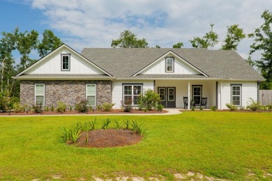 Lake Home For Sale in Naylor, Georgia