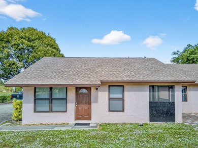 Beautiful 2BR/2BA renovated villa in the sought-after Sierra - photo 3