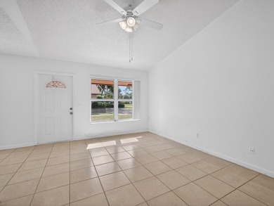 Beautiful 2BR/2BA renovated villa in the sought-after Sierra - photo 6