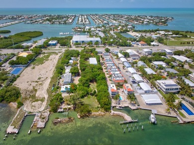 Live and/or work in this RARE 100' of waterfront re-development - photo 47
