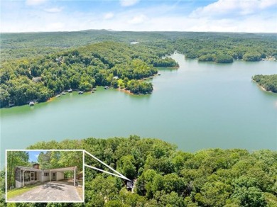 Lake Lanier Home For Sale in Gainesville Georgia