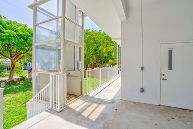 Live and/or work in this RARE 100' of waterfront re-development - photo 57