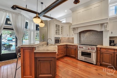 $130K+ Annual Income in Savannah's Historic District! This - photo 4