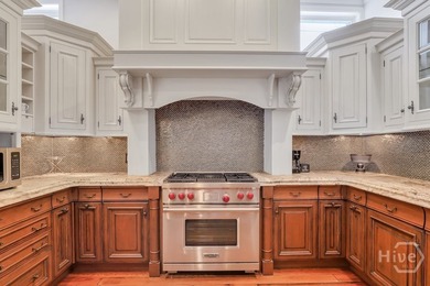 $130K+ Annual Income in Savannah's Historic District! This - photo 5