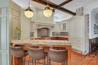 $130K+ Annual Income in Savannah's Historic District! This - photo 8