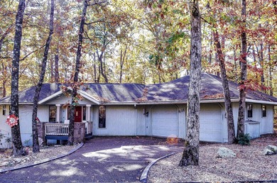 Lake Desoto Home For Sale in Hot Springs Village Arkansas