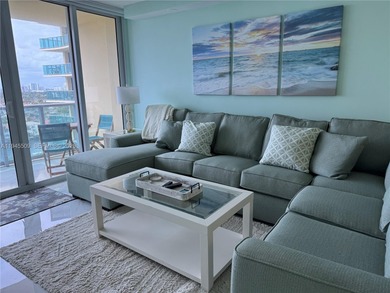 beautiful one bedroom 11/2 bathroom totally renovated condo on