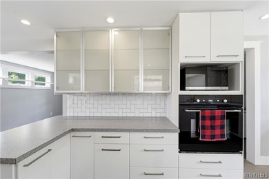 Welcome home to this 11768sf 3-bedroom, 1.5-bath residence - photo 12