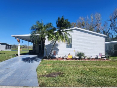 Lake Home For Sale in Plant City, Florida