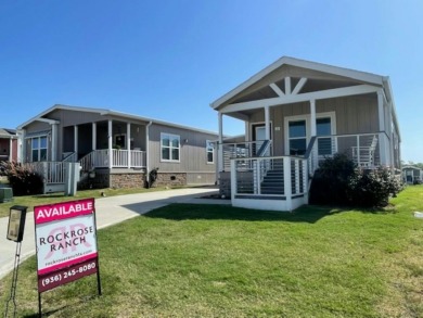 Lake Conroe Home For Sale in Willis Texas