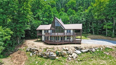 Enjoy breathtaking views overlooking Dale Hollow Lake from this - photo 4