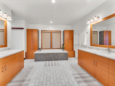 Welcome to this beautifully crafted single-level custom home in - photo 16