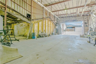 Waterfront business opportunity on Lake of the Ozarks. If you - photo 17