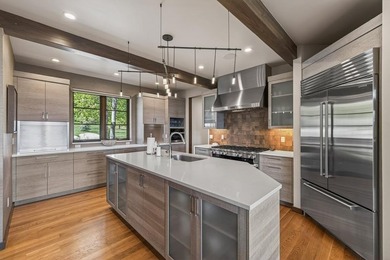 Immaculate Turnkey Whitetail Club Home on 2.06 Acres, perched in - photo 17